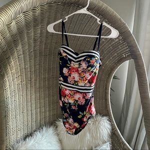 Radd swim size large one piece.